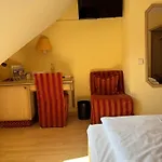 Krone 4*