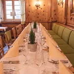 Krone 4*