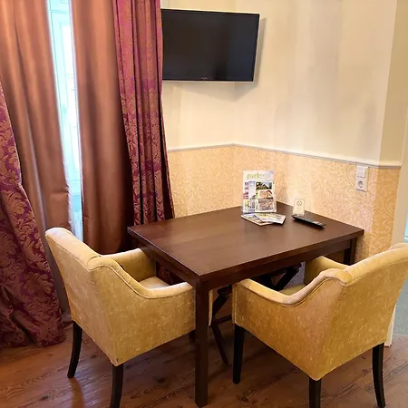 Hotel Krone 4*