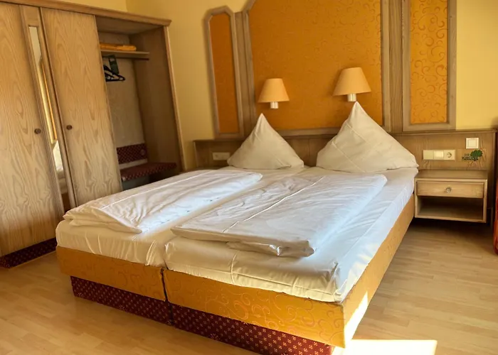 Krone 4* シュヴェービッシュ・ハル